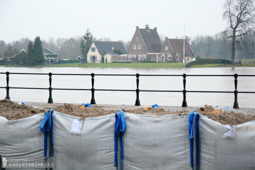 2011-01-12 Hoog water, Deventer 003